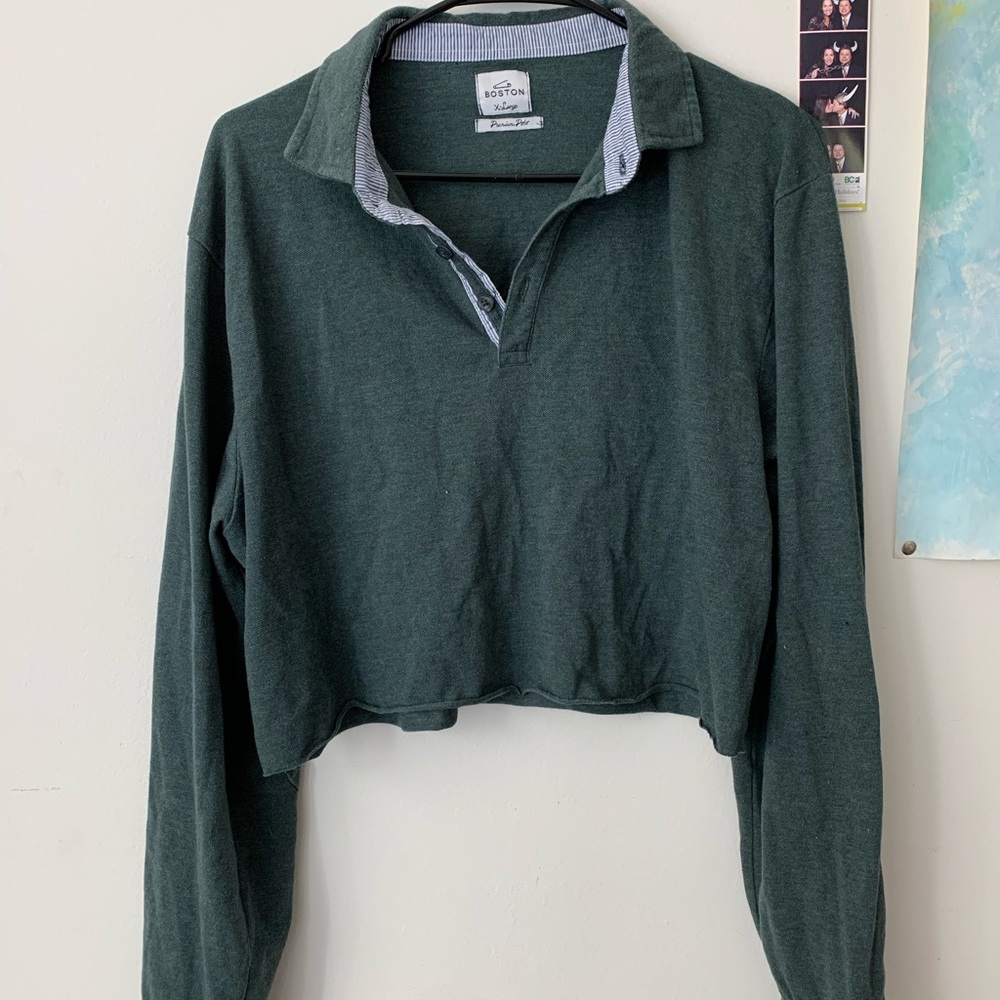 Cropped v neck sweater